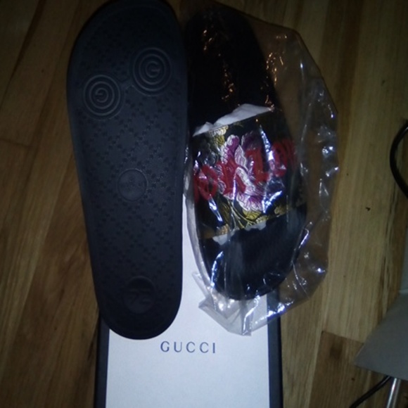 Brand new Gucci black Multic/Hi slides - Picture 5 of 5